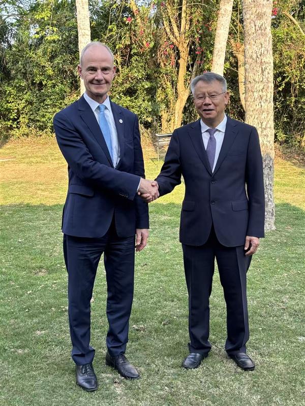 Balthasar Staehelin tweet media