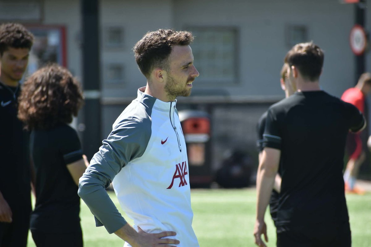 LFChistory.net tweet media