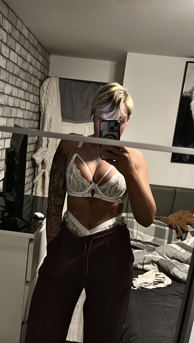 Hayhmctt tweet media