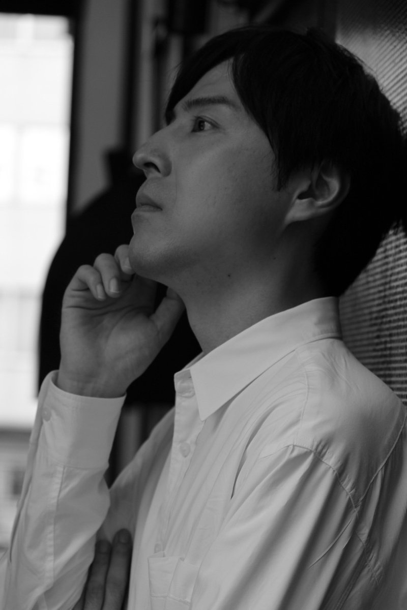yuji_0331's tweet photo. 3/31
誕生日を迎え、36歳になりました🎂
たくさんのメッセージをいただき、ありがとうございます。
36歳もブレることなく

「謙虚・誠実・真心」

この3種の神器を胸に、真っ直ぐ突き進んでいきます！
いつも支えてくださる皆様、本当にありがとうございます。

今後ともよろしくお願いいたします！ https://t.co/vyZUwGOS2k