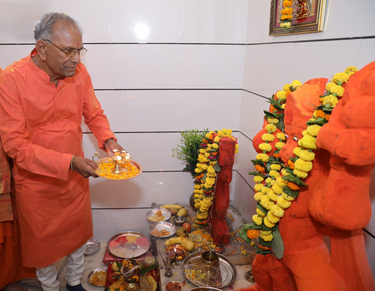 Govind Dholakia tweet media