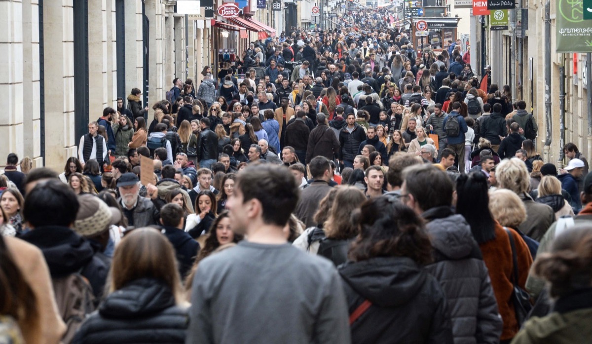 Fdesouche.com est une revue de presse tweet media