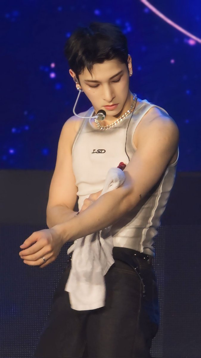 chu 秀秀 tweet media