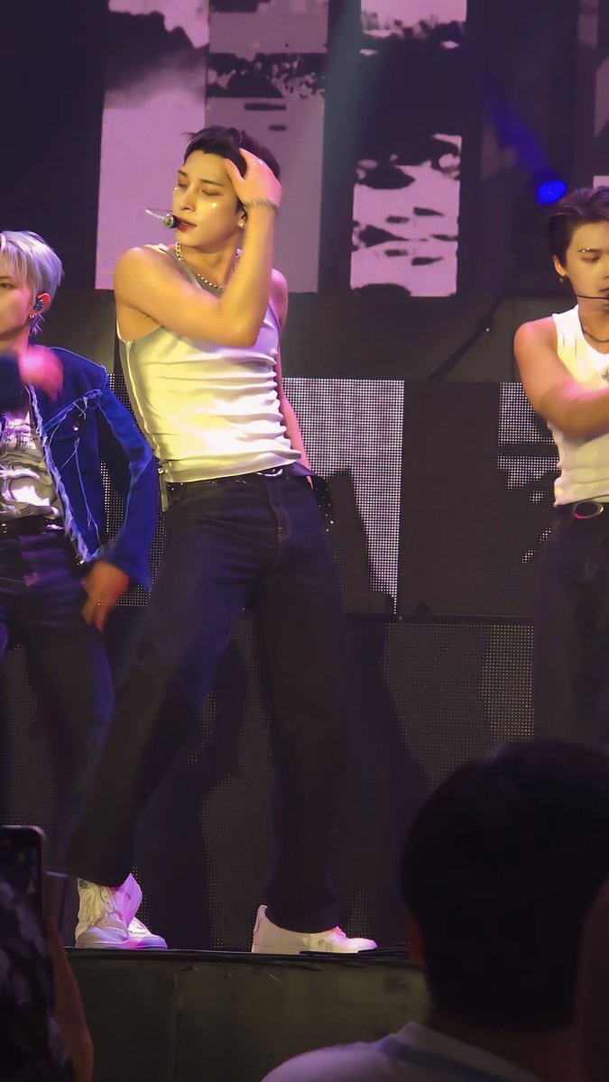 chu 秀秀 tweet media