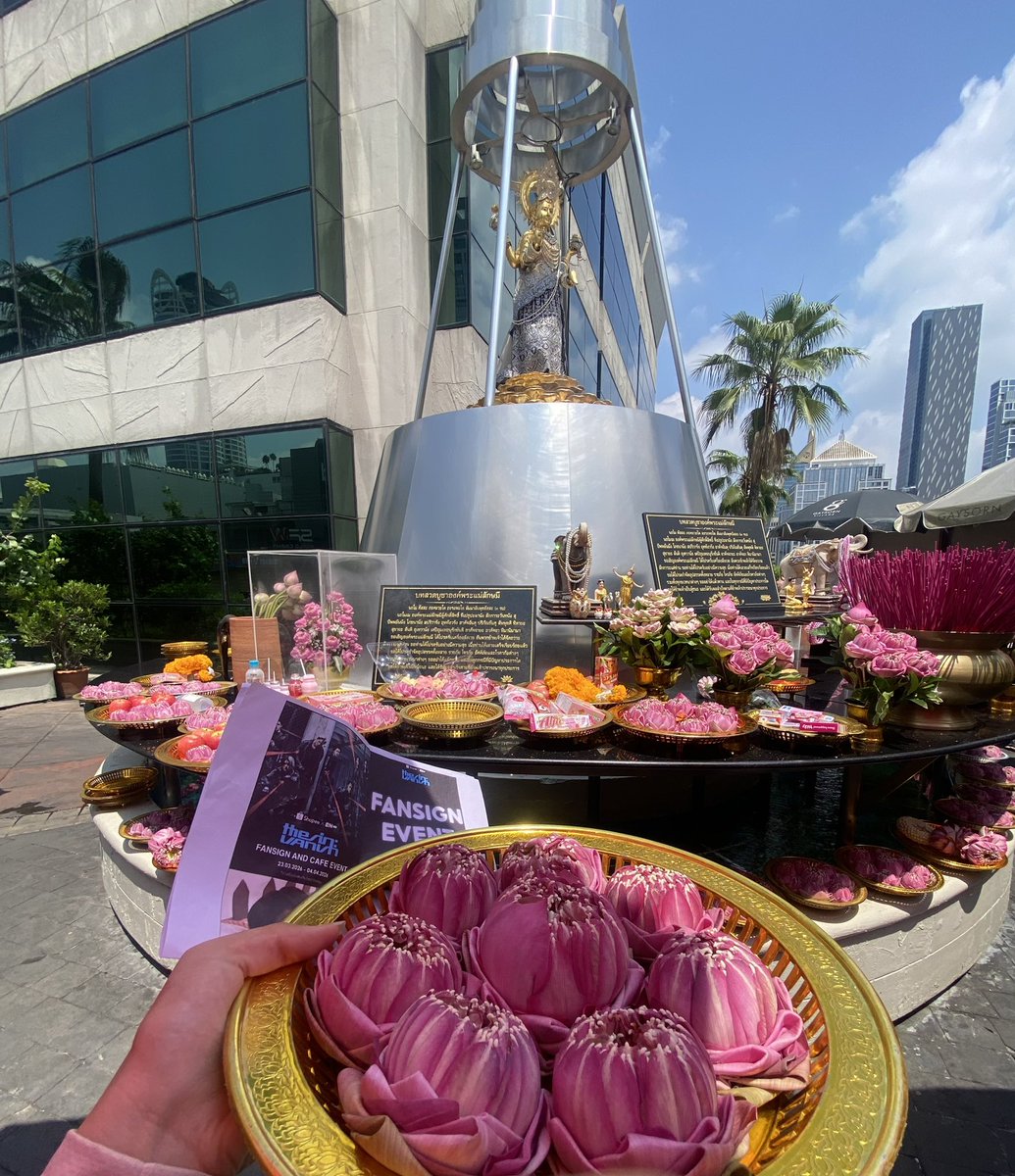 เต้ดๆของแม่ tweet media