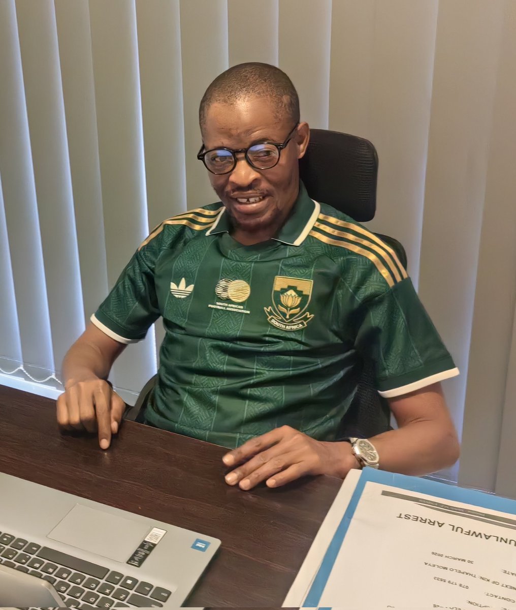 PHUTI SEMENYA®🇿🇦 ⚖️ tweet media