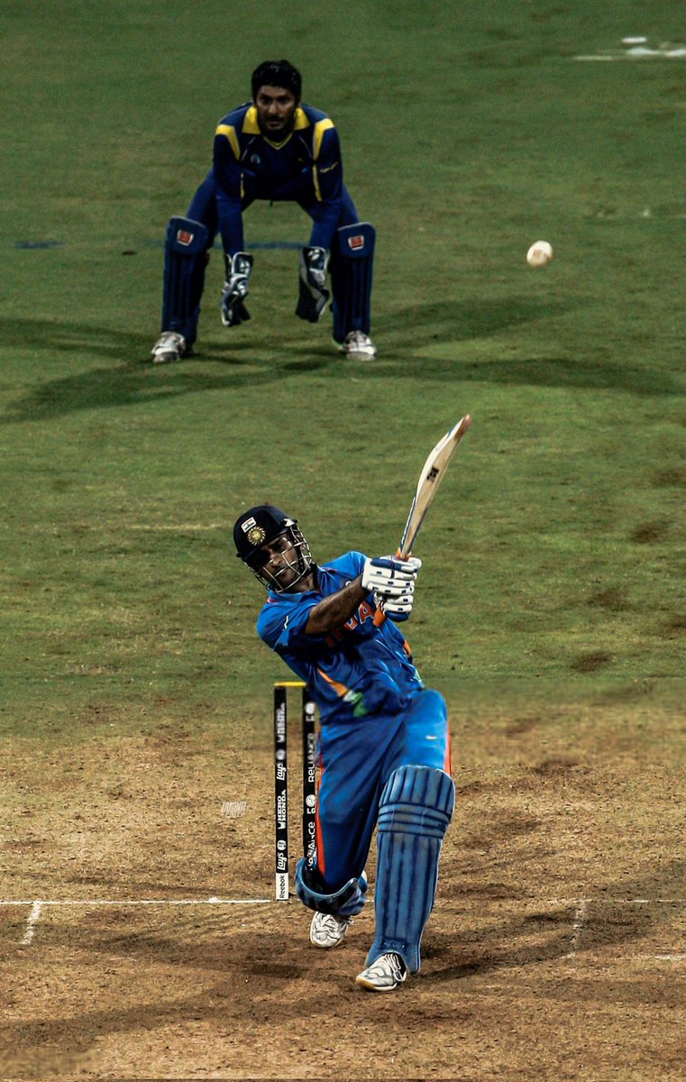 Cricket Picture that Goes Hard tweet media