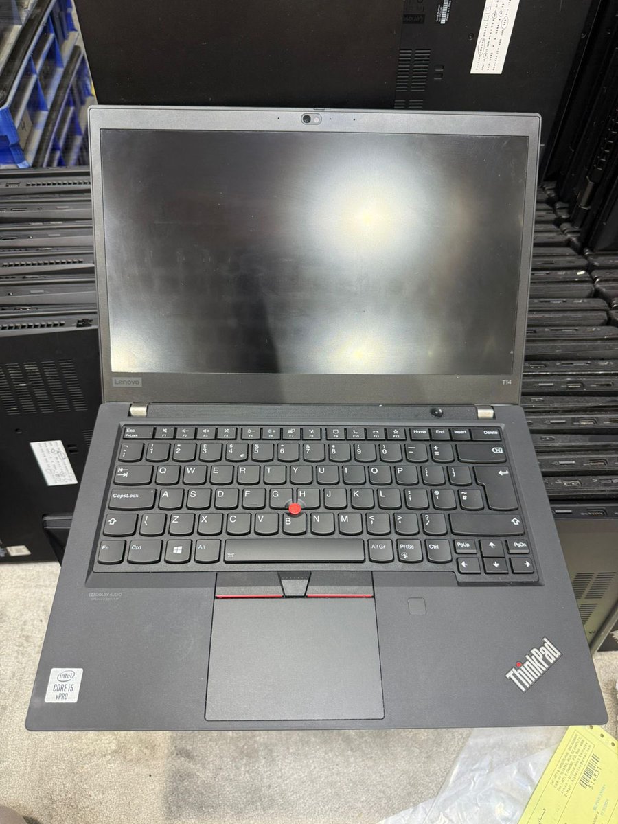 Val Gadgets tweet media