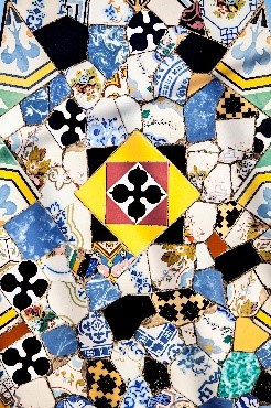 PalauGuell's tweet photo. 🏛️Passions, processons, Mones de Pasqua, mercats del Ram...i el Palau Güell!
🏵️Aprofiteu aquests dies de #SetmanaSanta per descobrir el magnífic #PalauGuell dissenyat per Antoni Gaudí.
🖊️Obert cada dia, des de l’1 d’abril, de 10 a 20 h!
@CulturaDIBA @diba #AnyGaudí2026 https://t.co/Hb1MMvUdFz