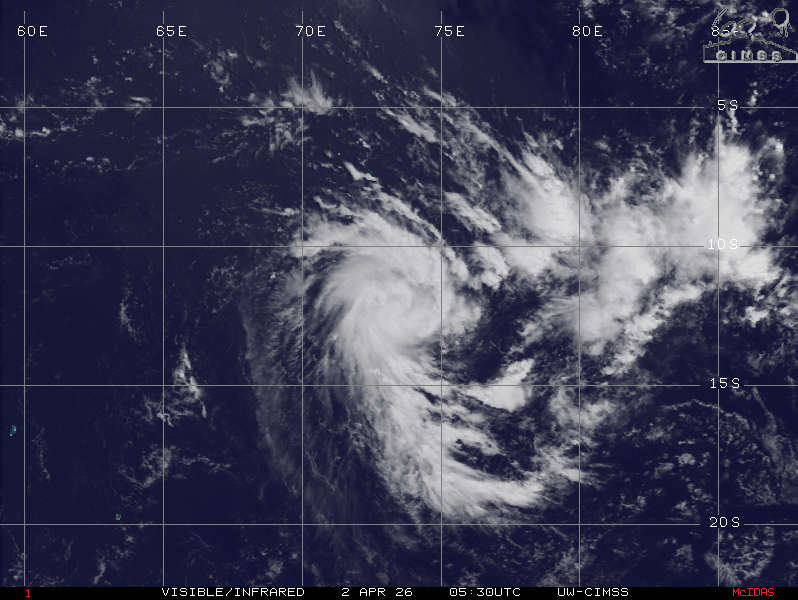 jnmet's tweet image. Moderate Tropical Storm #Indusa has formed south of #DiegoGarcia and tracking southward. Indusa will pass east of #Mauritius so is not expected to be a threat to land.