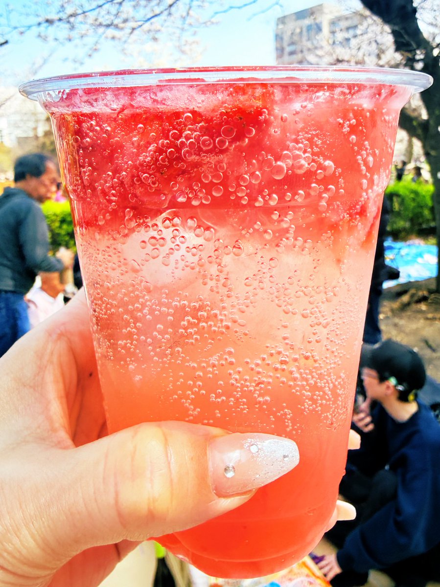 7007Chichan's tweet photo. 呑みのプロまたの名を花見のプロたちと禿げしくも記憶怪しく美しかった思い出🌸
帰りのTXまさかの折り返しで南千住ワンスモアおかわり案件だったことは内緒です

みんなに✨感謝♡♡感謝✨ https://t.co/sRq003DNrb