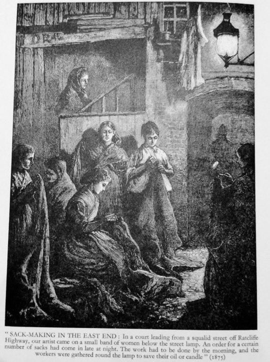 The_East_End's tweet image. Sack and bag making was a fairly common occupation in Victorian and Edwardian London, invariably carried out by women. Here we see a fabulous collection of hairstyles on the sack making girls of Brick Lane C1906 #eastend #hairstyle #fashion the-east-end.co.uk