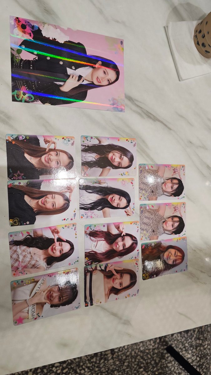 liquidtosolid's tweet photo. โปสการ์ด50
การ์ด25
(หาแลกตู พรีม หรือใครสนใจแลกอะไรลองทักมาก่อนได้ค่ะ)
#GMMTVFANIVAL2026 https://t.co/mrrWH9UCaU