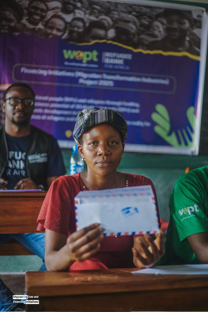 WOPT_'s tweet photo. Chance Bashomeka, 32 ans, Dans le cadre de notre projet « Financing Initiatives &amp; Empowering Lives », Ancienne déplacée du camp Rego, a bénéficiée d'un financement de WOPT/RBAf pour soutenir son activité entrepreneuriale.

#IDPsEmpowerment 
#BusinessSupported
#Transformation https://t.co/wgcll6jxUM