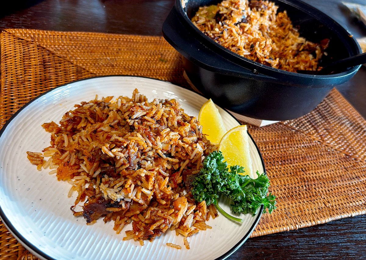 エマツコ tweet media