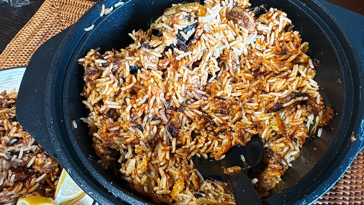 エマツコ tweet media