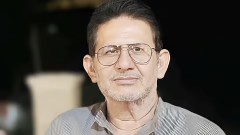 People's Update tweet media