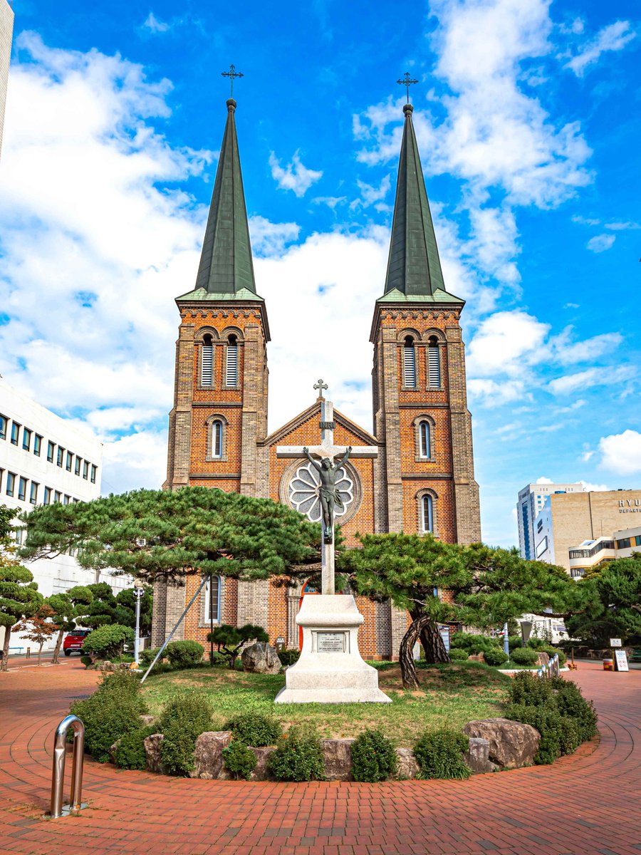 Visita Corea tweet media