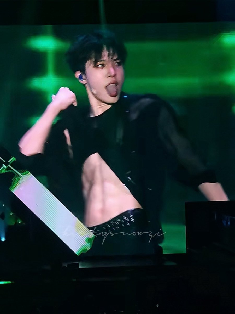 A.aurora🌻🍀( 오로라 )(backup account) tweet media