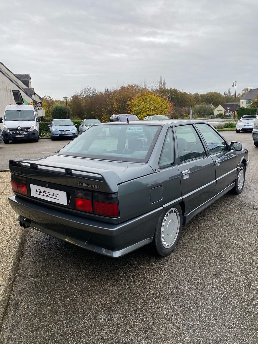 Nicolas ne pouvait plus payer, il est donc parti tweet media