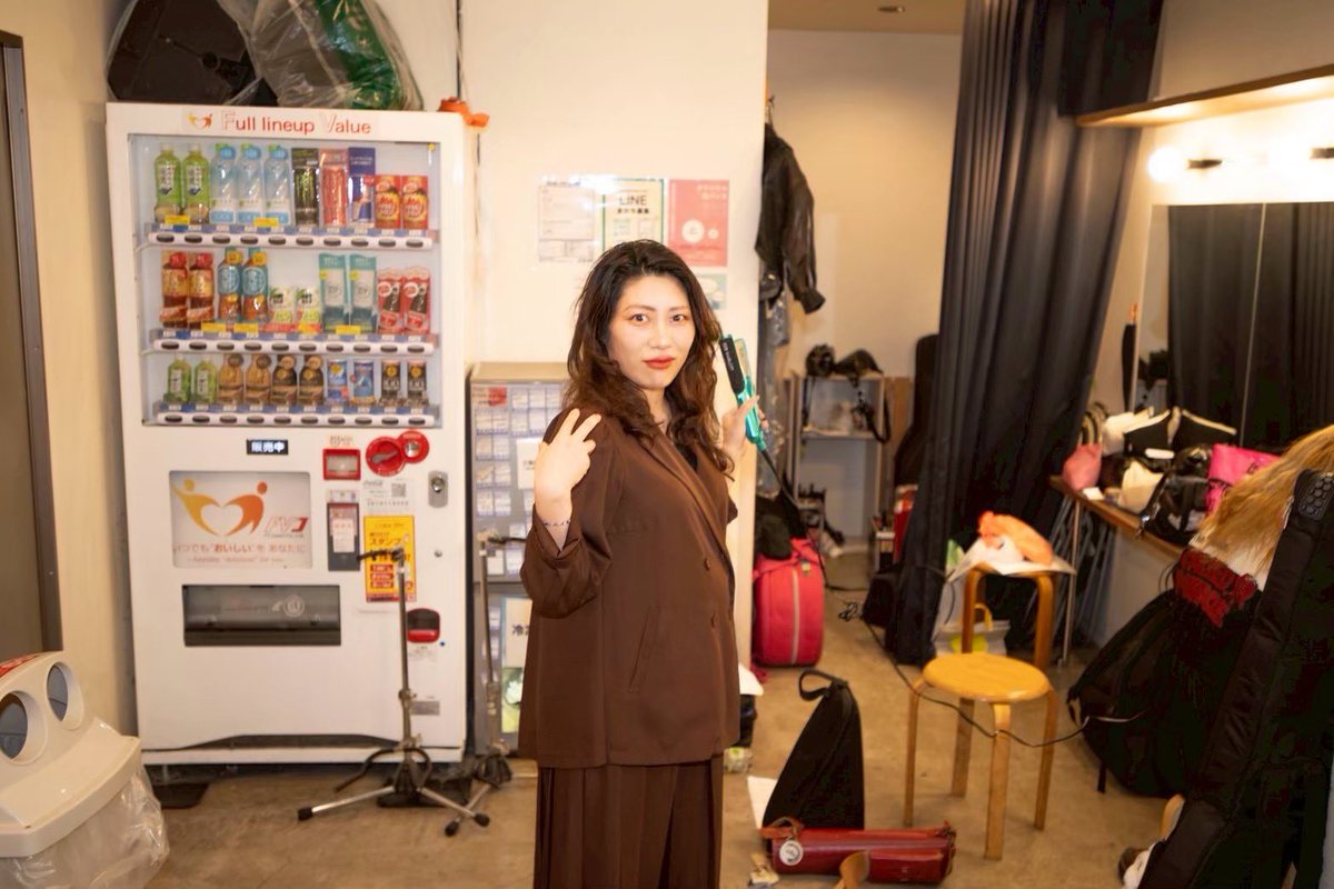 MITCHY@theSTEPHANIES tweet media