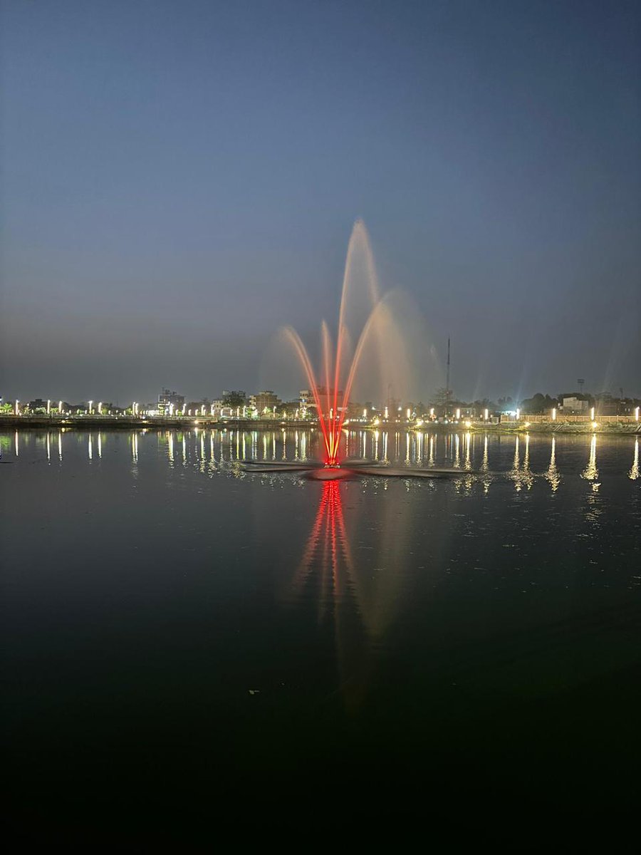 UDHDBIHAR's tweet photo. 🌊✨ मुजफ्फरपुर के गौरव को नया रूप दे रहा है – सिकंदरपुर लेकफ्रंट ✨🌊
सिकंदरपुर लेकफ्रंट के भव्य सौंदर्यीकरण के साथ मुजफ्फरपुर में शहरी सुंदरता और स्मार्ट जीवनशैली का एक नया अध्याय शुरू हो रहा है। 🚶♂️🌿 #MuzaffarpurSmartCity
#LakefrontDevelopment #BiharDevelopment https://t.co/GKG3nWW8N4