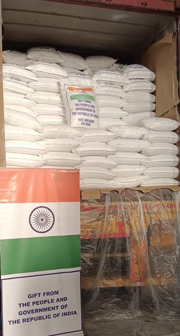 airnews_hyd's tweet image. బుర్కినా ఫాసోకు 1,000 మెట్రిక్ టన్నుల బియ్యం భారత్్  పంపింది.
#IndiaBurkinaFaso #HumanitarianAid #GlobalSouth #FoodSecurity