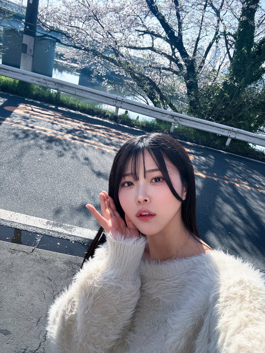 青坂あおい tweet media