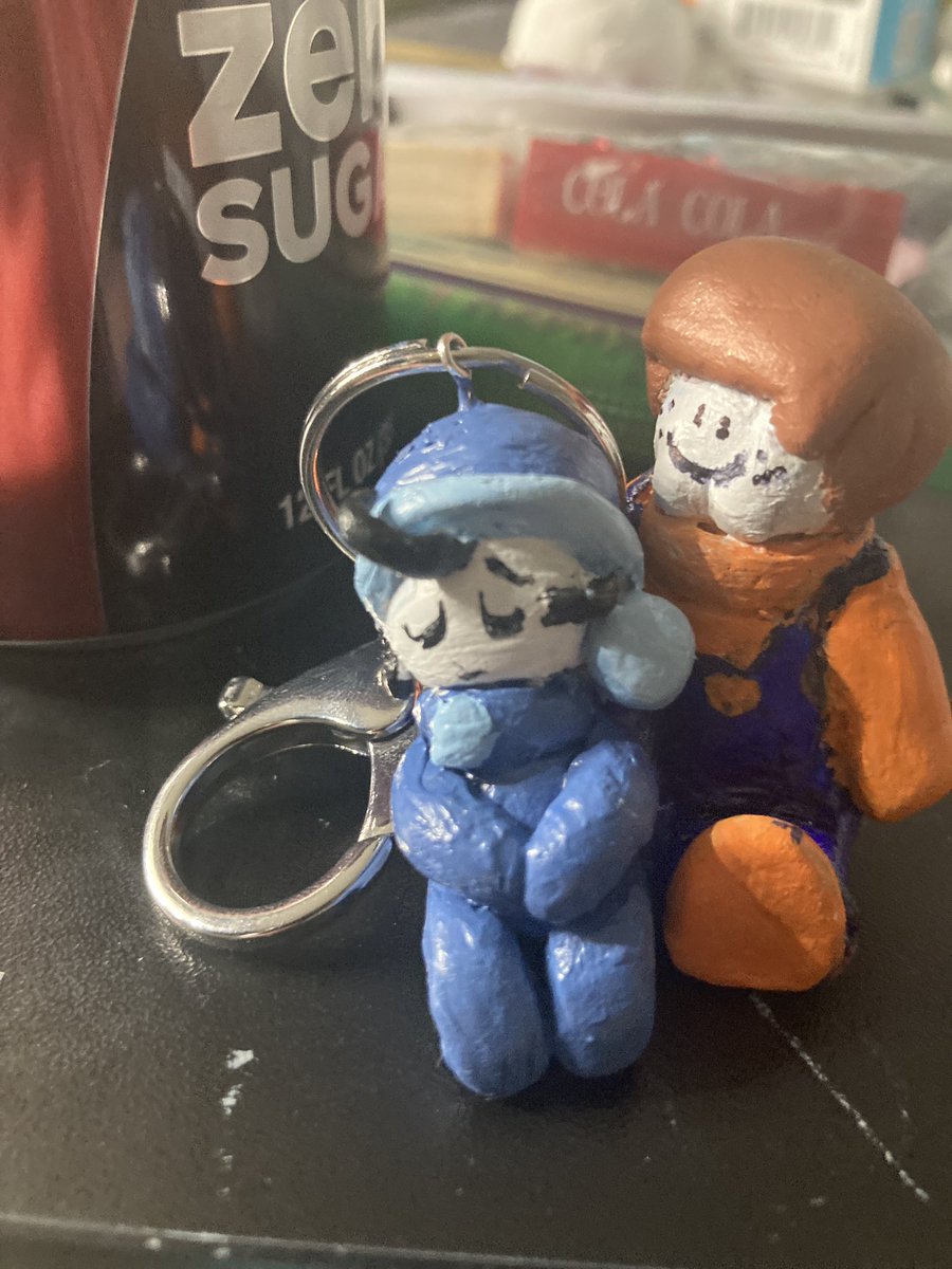 ☀️Ezra🎨 ||Happy Fella AND sad guy HATER.|💢 tweet media