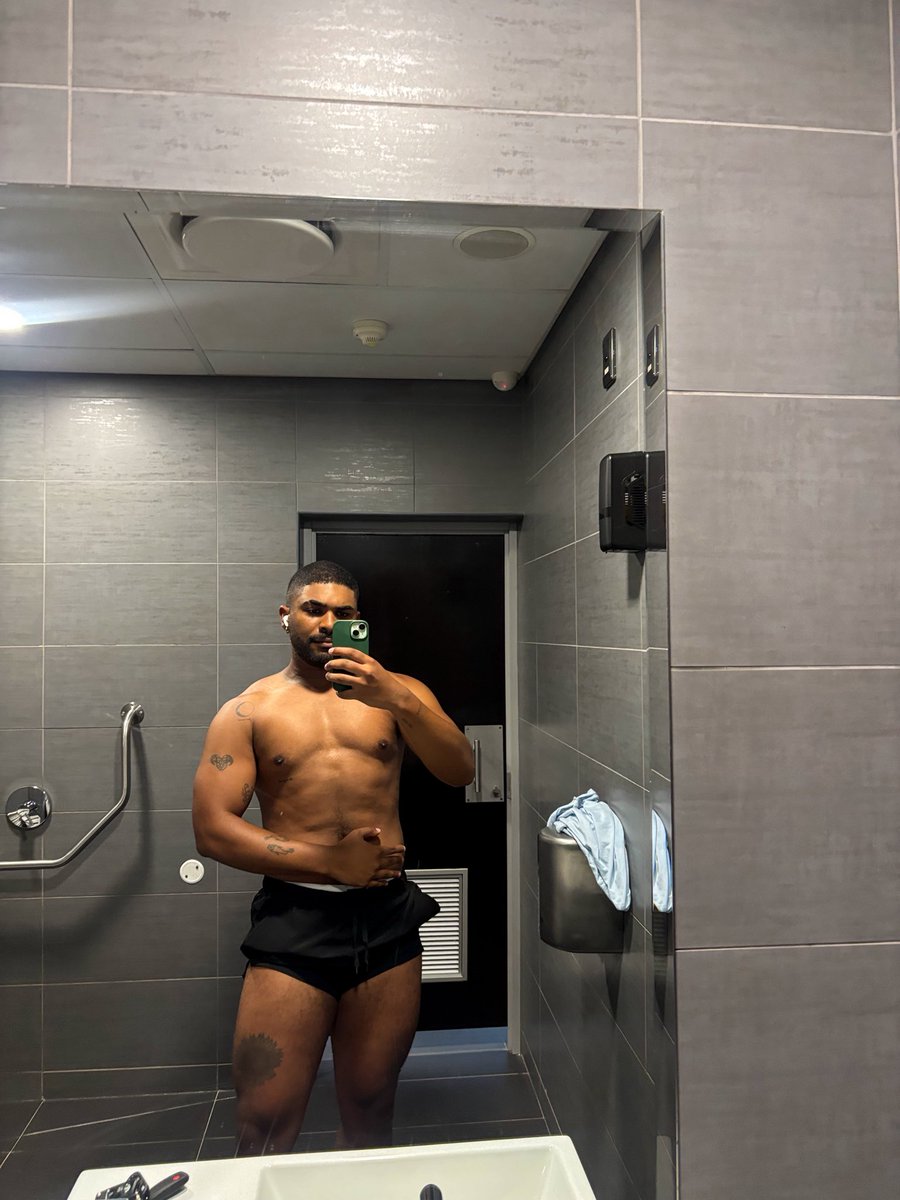 a woman in lifetime recovery tweet media