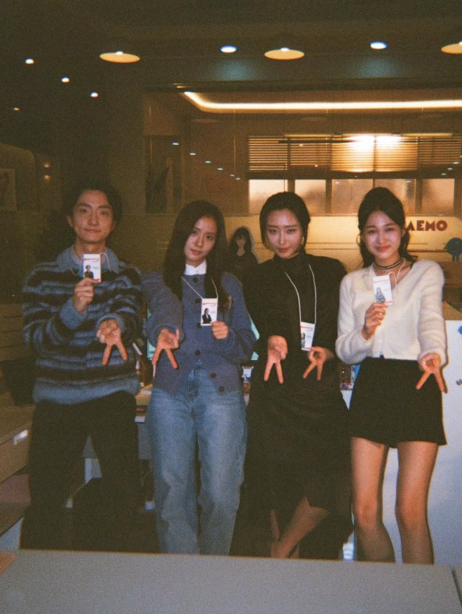 Blinks United tweet media