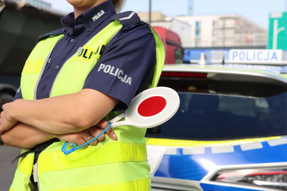 🚔 W związku ze zbliżającymi się Świętami Wielkanocnymi, na drogach całego kraju ruszają wzmożone działania Policji. Naszym priorytetem jest zapewnienie bezpieczeństwa i płynności ruchu wszystkim uczestnikom podróży. 

Na co należy się przygotować?
🔹 Większe natężenie ruchu:
