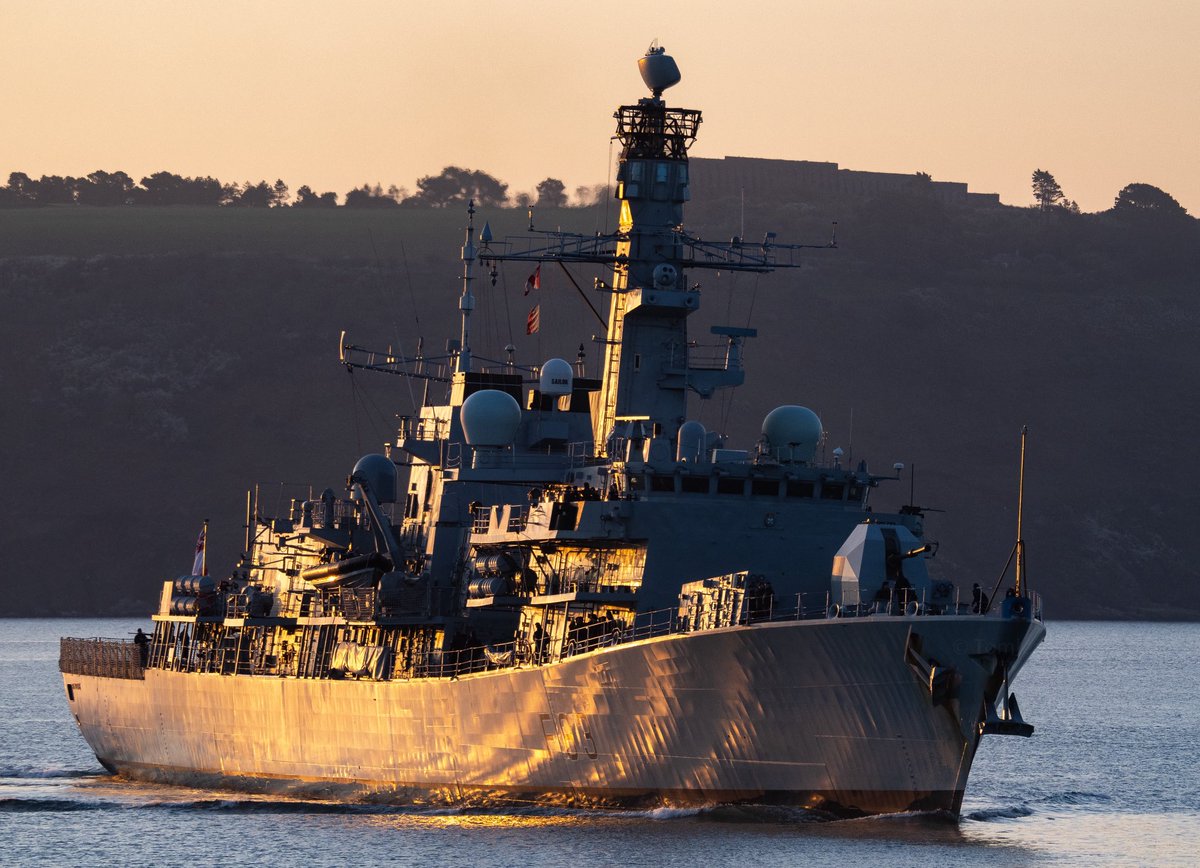 TomLeachPhotography tweet media