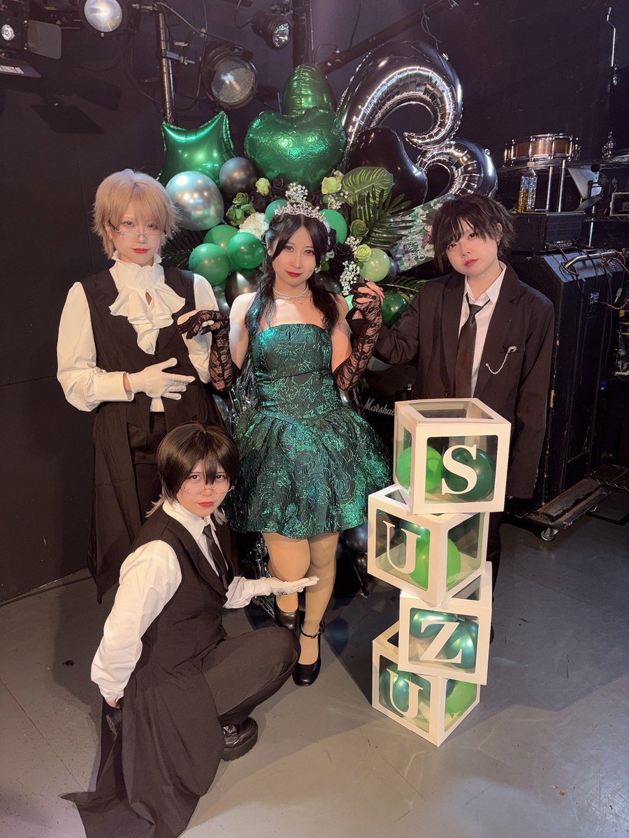 suz_zz7's tweet photo. みんなから貰った誕生日プレゼント🎁
チームアルテリアバンドver.🎸
執事テリア🐑
僕ライさんがすずのために執事にっ︎🫶 https://t.co/w0VnYoqdn9