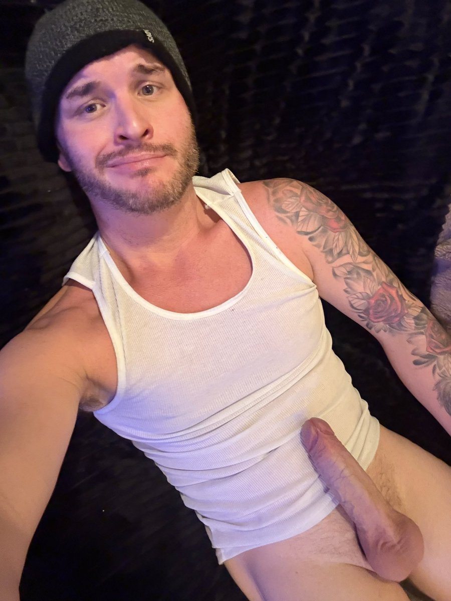 Christopher Valor tweet media