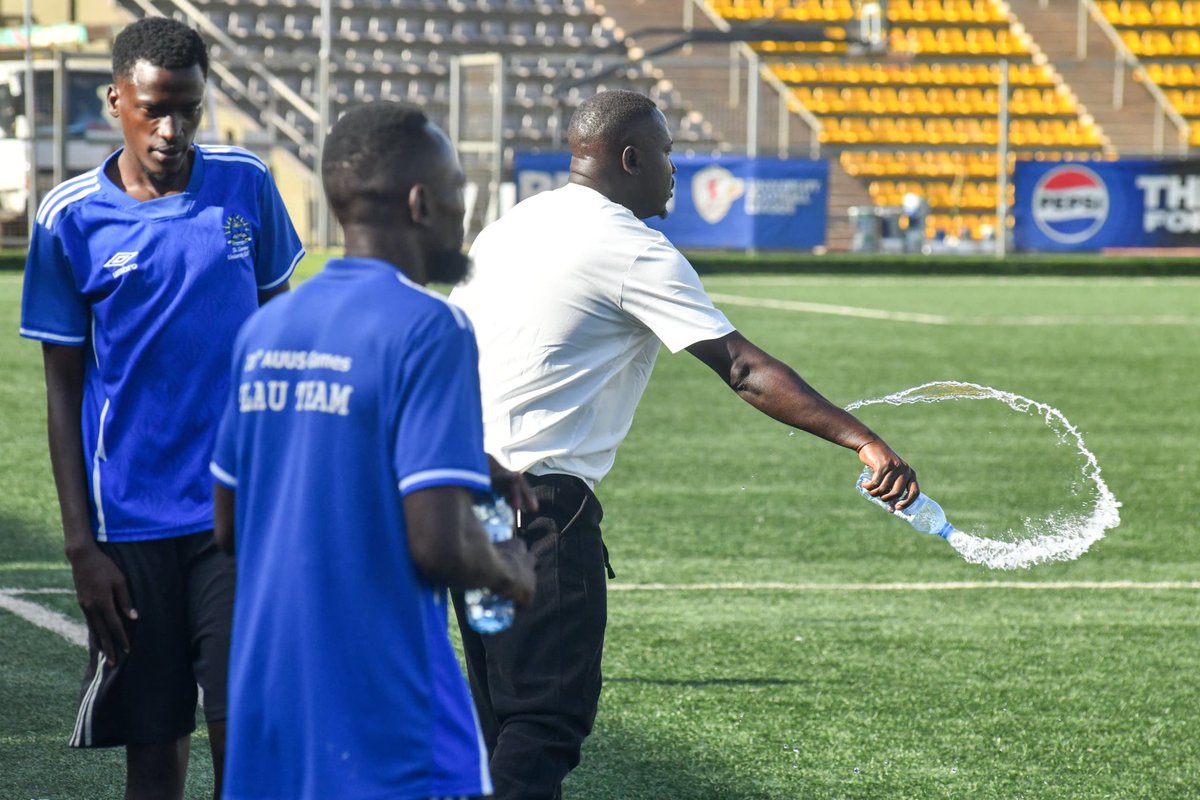 Photo mania tweet media