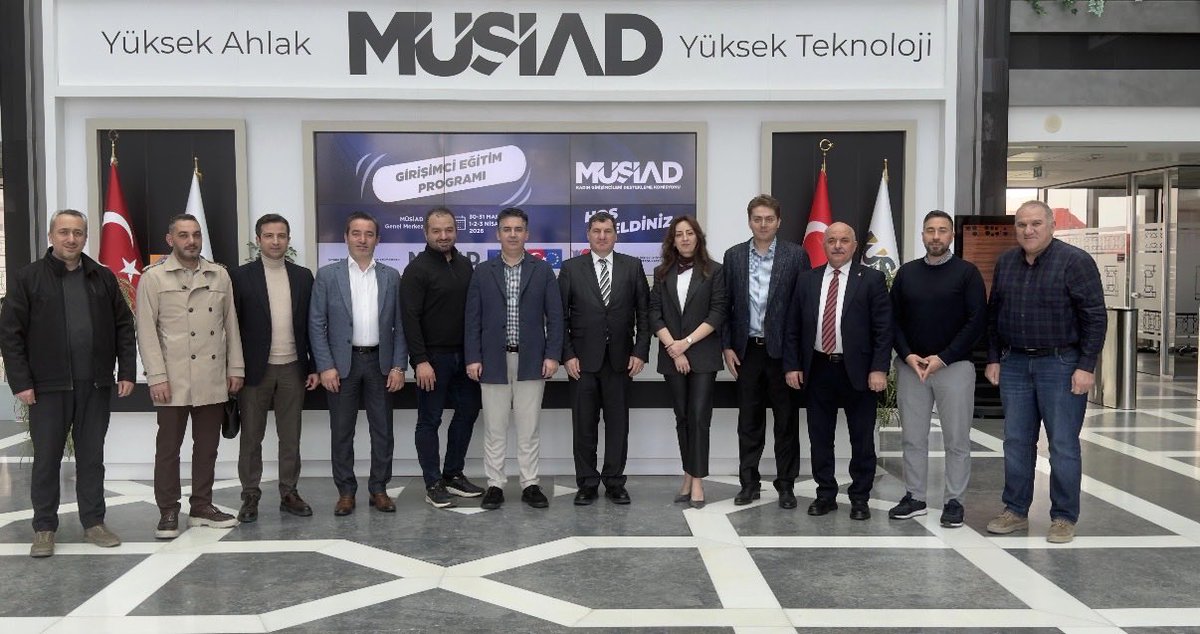 solhan_cetin's tweet photo. MÜSİAD Genel Merkezimizde Dijital Teknolojiler Sektör Kurulu toplantımızı gerçekleştirdik.

MÜSİAD Genel Merkezimizde Ekonomist Kerem Alkın Hocanızı misafir ettik, istişarelerde bulunduk, paylaşmış oldukları önemli tecrübeler ve bilgilendirmelerden dolayı Teşekkür ederiz. https://t.co/oslJ6s7VH8