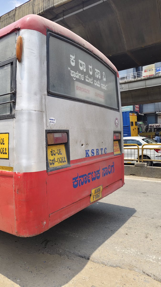 ARSaiRam6's tweet photo. Very unconvinced to passenger plz take action on him @KSRTC_Journeys https://t.co/Kcn9ywbFPx