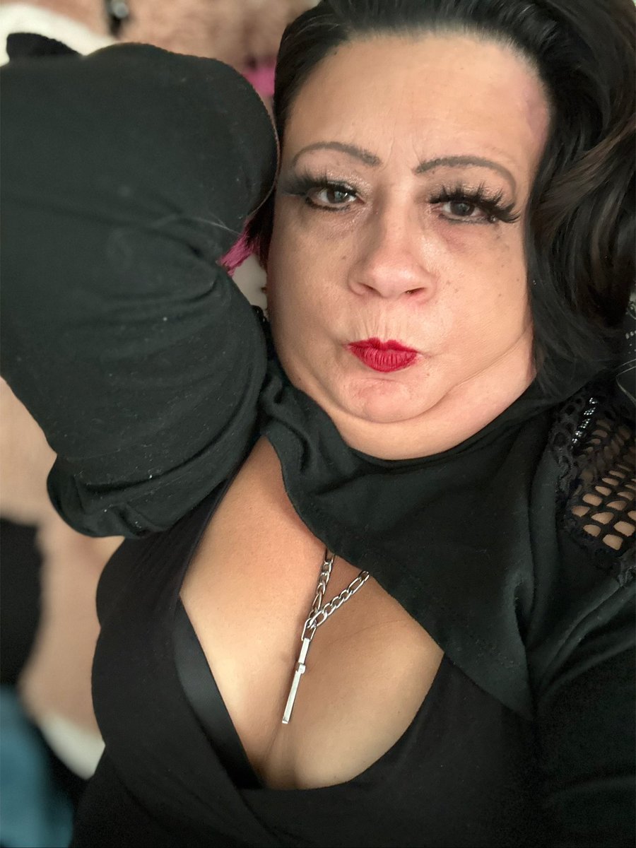 mrsdenisem's tweet photo. https://t.co/UtrYxDrx5U
