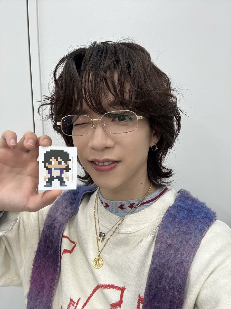 𝑚𝑜𝑒🐺⋆͛ tweet media