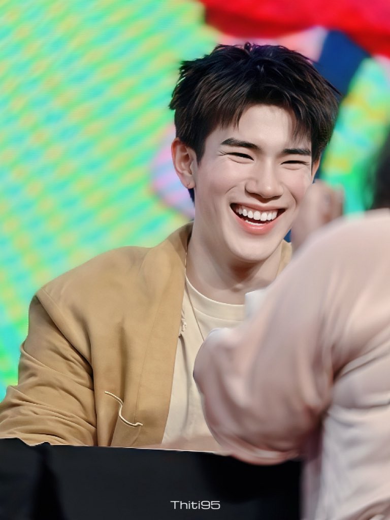 ดอกไม้ไฟ ─ .ᢉ𐭩⋆🌻 tweet media