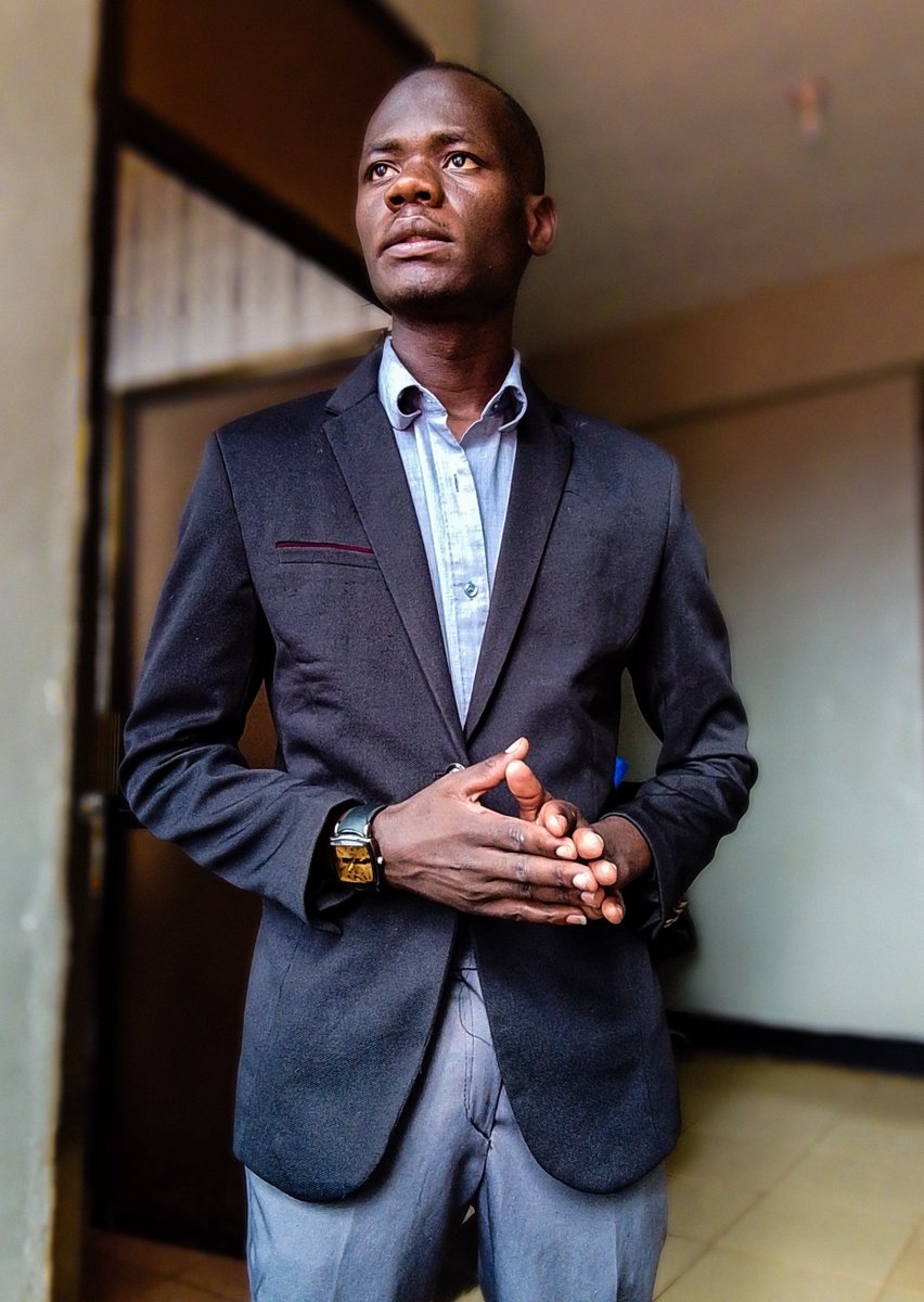 othuman_fact's tweet photo. Katika maswala yote yahusuyo saikolojia, hitaji la kwanza la mtu anayekuja kwako ni kusikilizwa.

Uwezi kushauri kama hujasikiliza ama uelewi unapaswa kushauri juu ya Nini.

Principle - kusikiliza dk 45 kuongea/kushauri dk 15 😁👋

Sikiliza kwanza kinachoutatiza moyo wake, tatua. https://t.co/Jx6kQXbP24