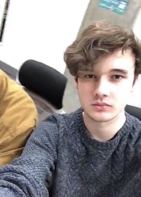 CRINGELORDBUR tweet media