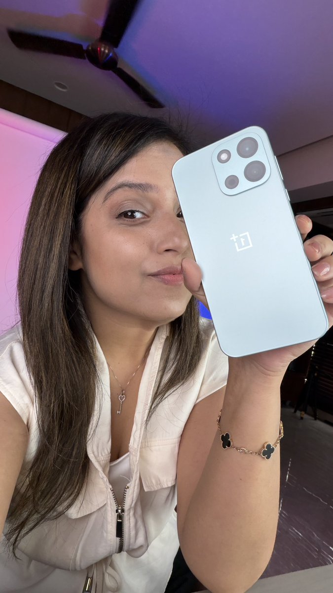 roobina mongia tweet media