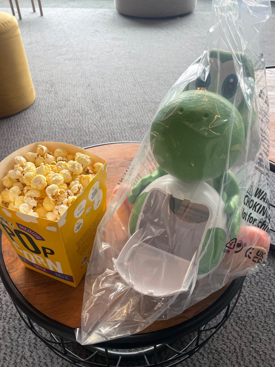 𝒞𝓇𝑜𝓃𝓊𝓉 🍩 tweet media