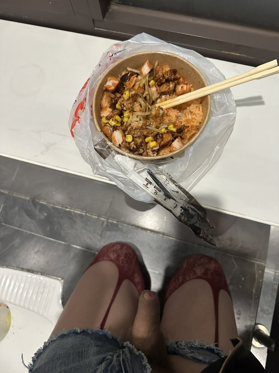 酸黄瓜别吃🥒 tweet media