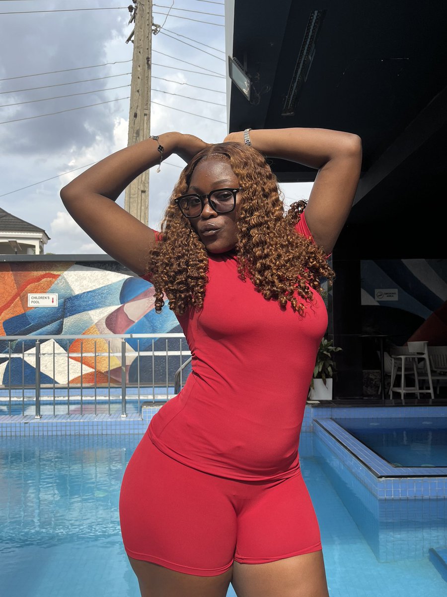 tams💋 tweet media