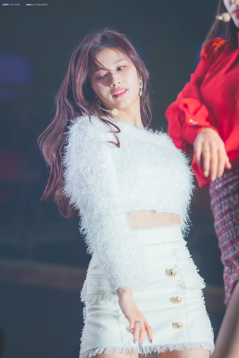 18.. 사나 바쁘긴 했다 ... ㅠㅠ 밥좀 먹어!!