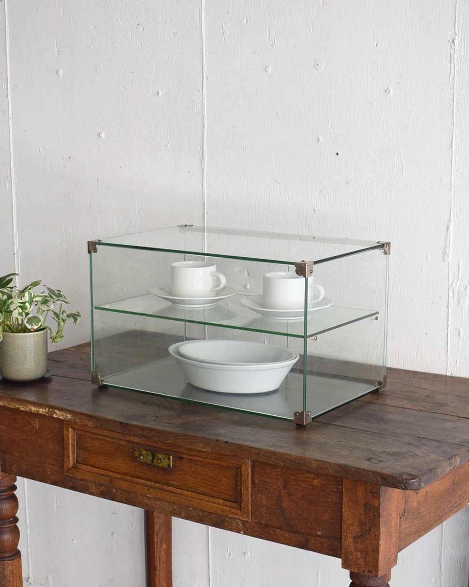 古道具 LET 'EM IN tweet media