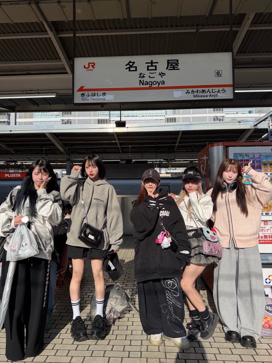 TENRIN_official's tweet photo. 名古屋到着🛬 https://t.co/HZIdPpCUeC